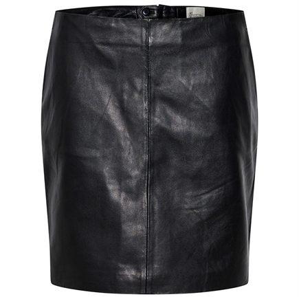 My Essential Wardrobe 19 The Leather Nederdel