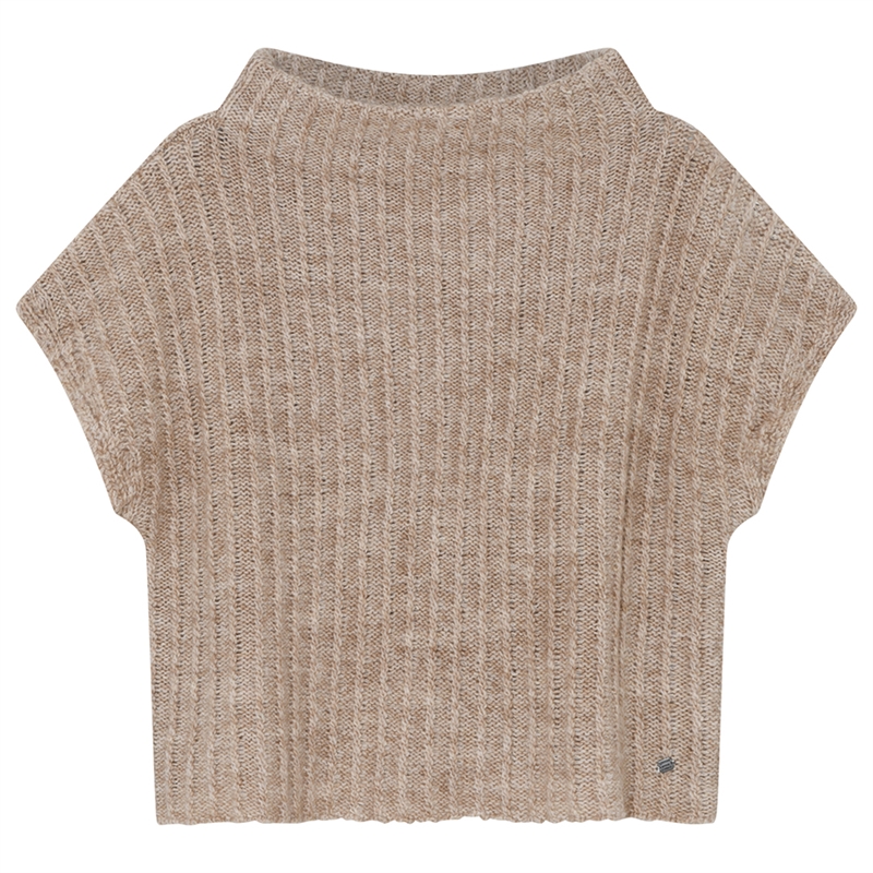 Gustav Coya Cape Strik