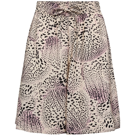 Nümph Shella Shorts
